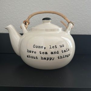 Teapot (brand new, never used)